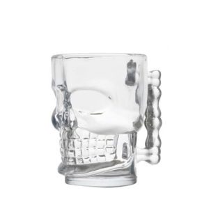 Caneca de vidro para chopp caveira
